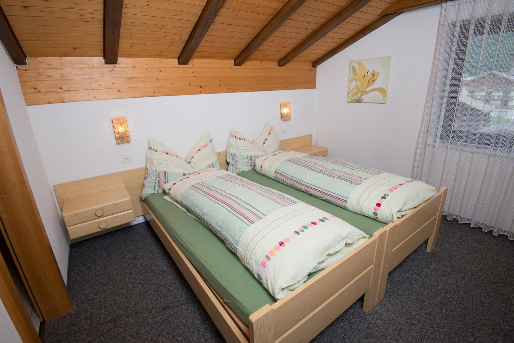 Ferienhaus Adonis Saas-Grund Rum bild