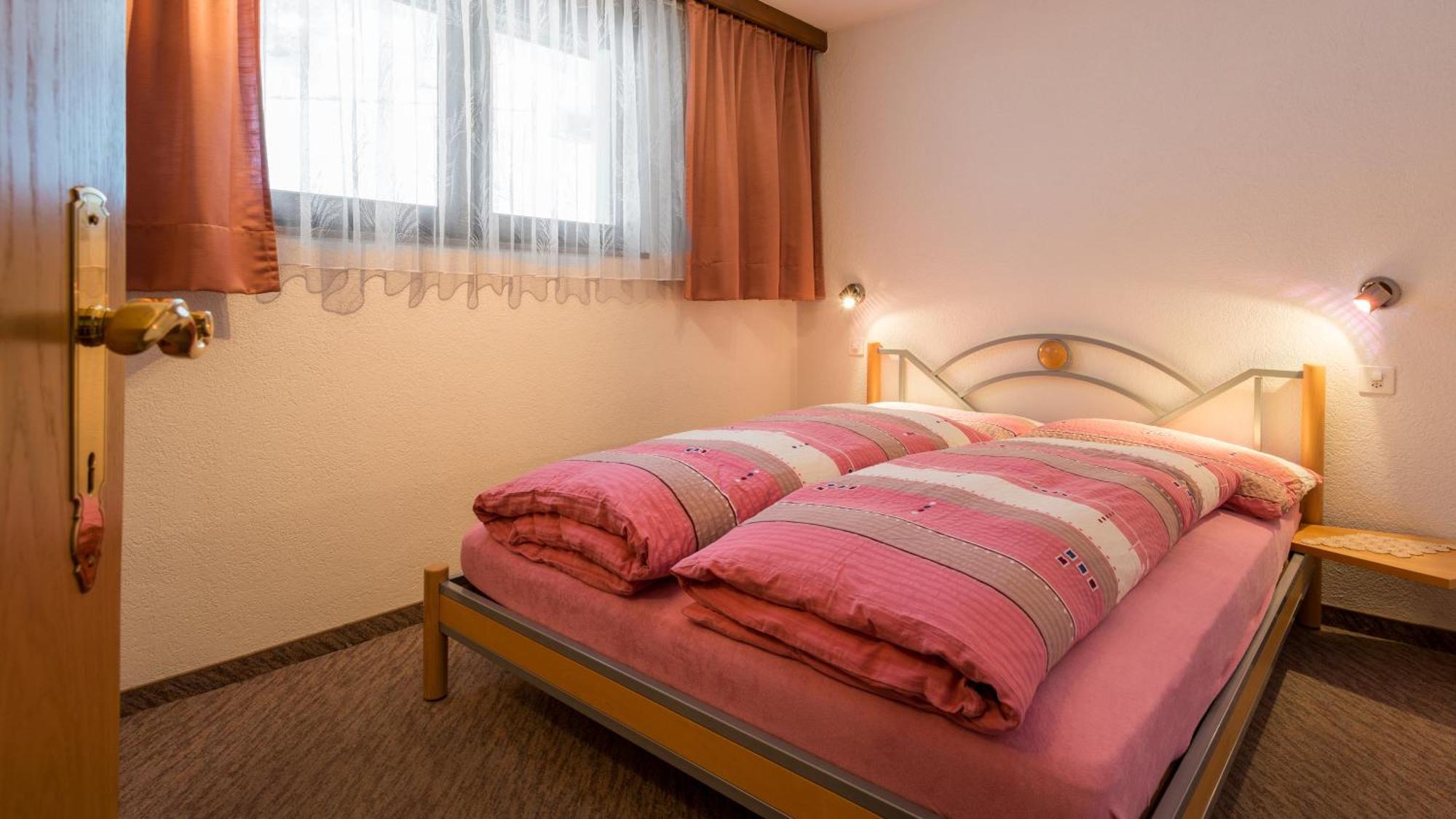 Ferienhaus Adonis Saas-Grund Rum bild
